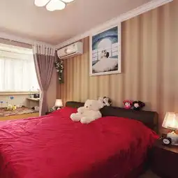 温馨浪漫日式卧室效果图