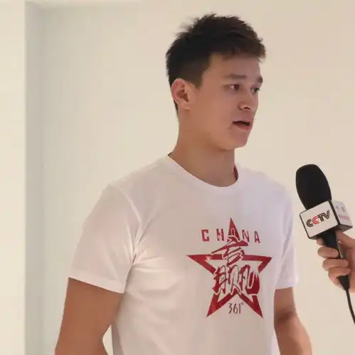 高清组图丨孙杨抵达雅加达正式开启亚运之旅